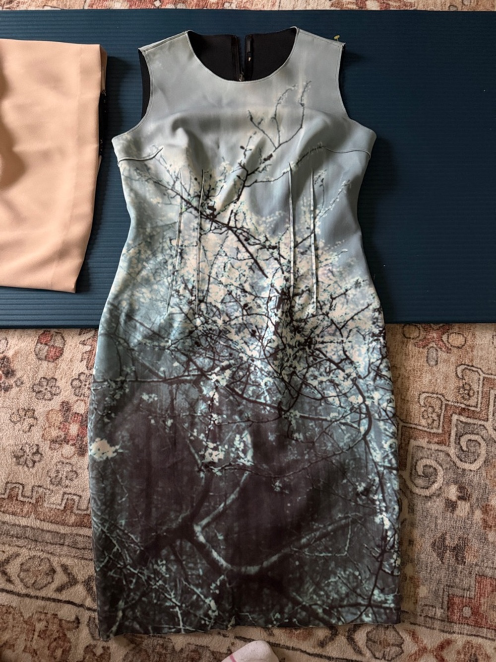 Sleeveless Printed Sheath Dress in midnight blue and Black